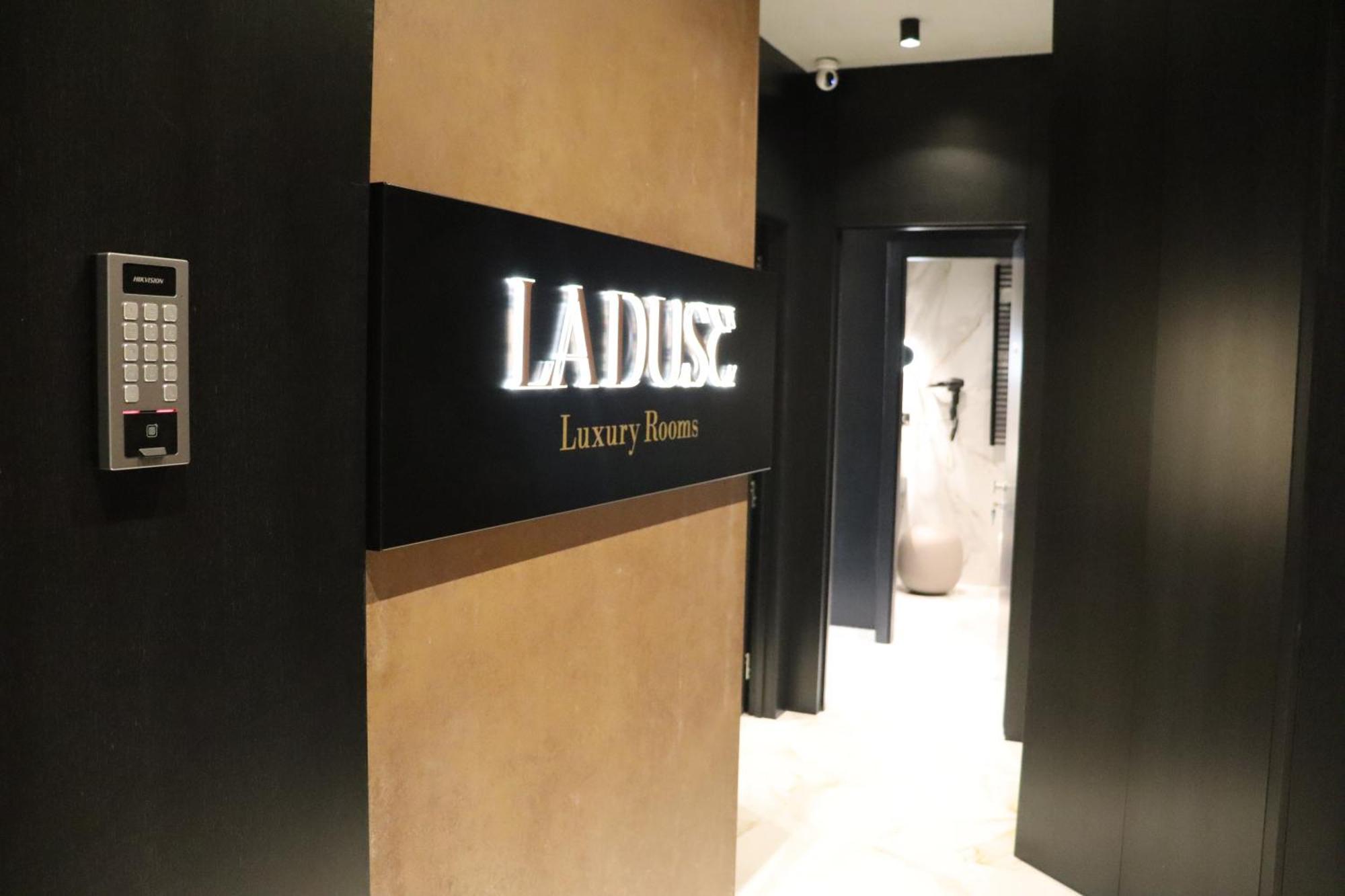 La Duse Luxury Rooms Pescara Exterior foto